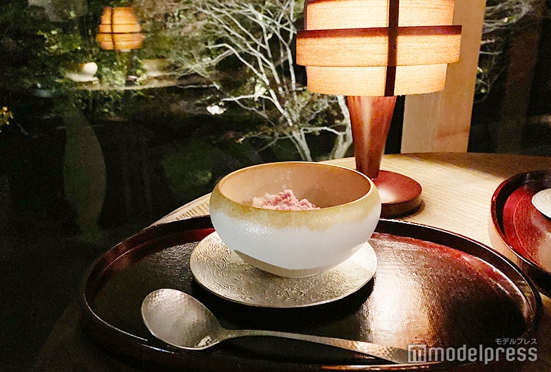 ふふ 日光（C）モデルプレス