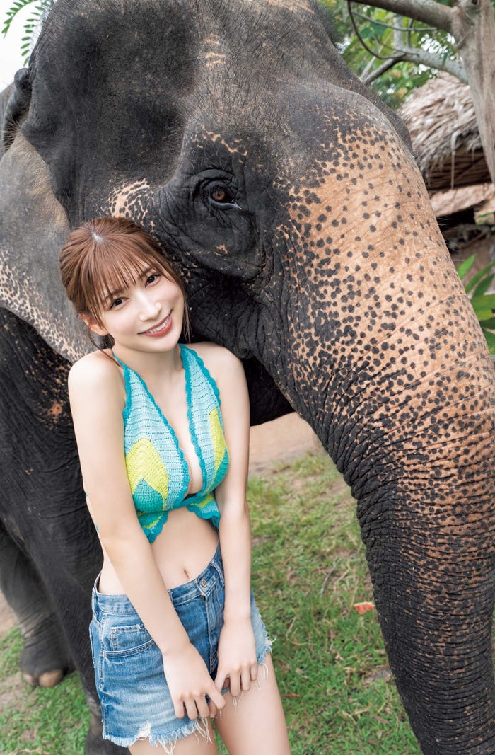 雪平莉左(C)佐藤佑一/集英社