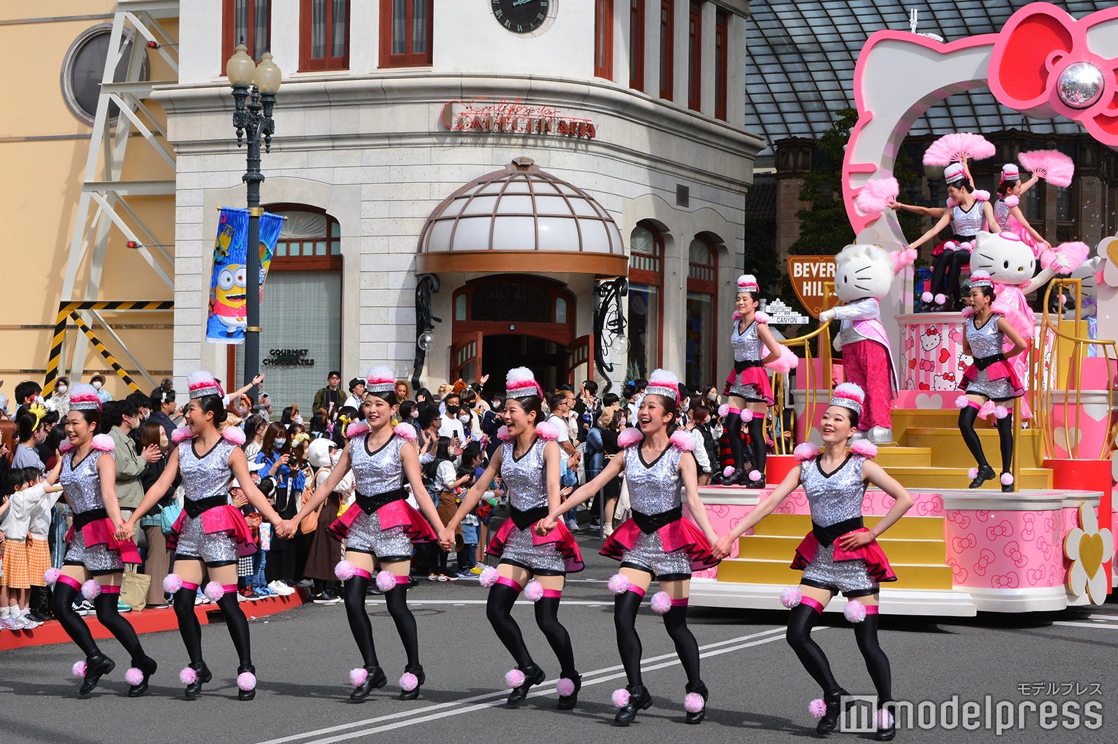 NO LIMIT！パレード（C）モデルプレス