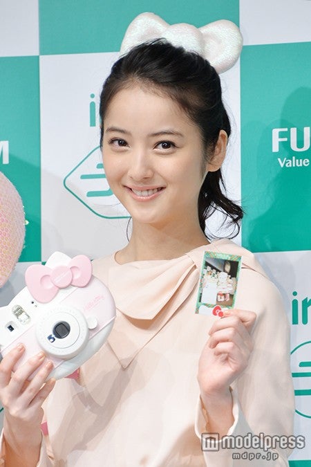 佐々木希「顔を隠して堂々と街歩ける」願望を明かす【モデルプレス】