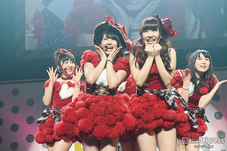 長崎県・長崎ブリックホールで公演を行ったAKB48ヤングメンバー（C)AKS
