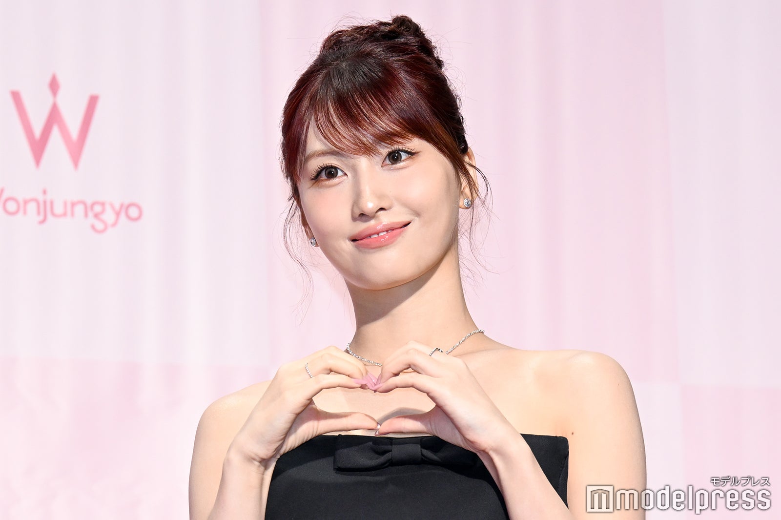 モモ（C）モデルプレス