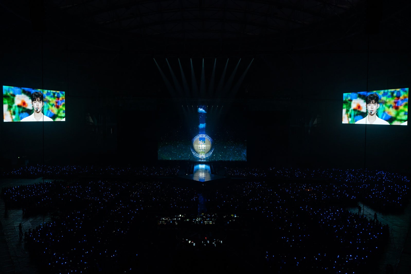 「2023 ZEROBASEONE FAN-CON」（C）WAKEONE