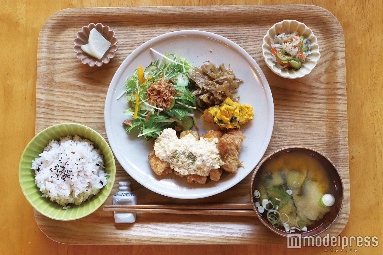 メインのおかずが変わる週替りランチ（C）モデルプレス