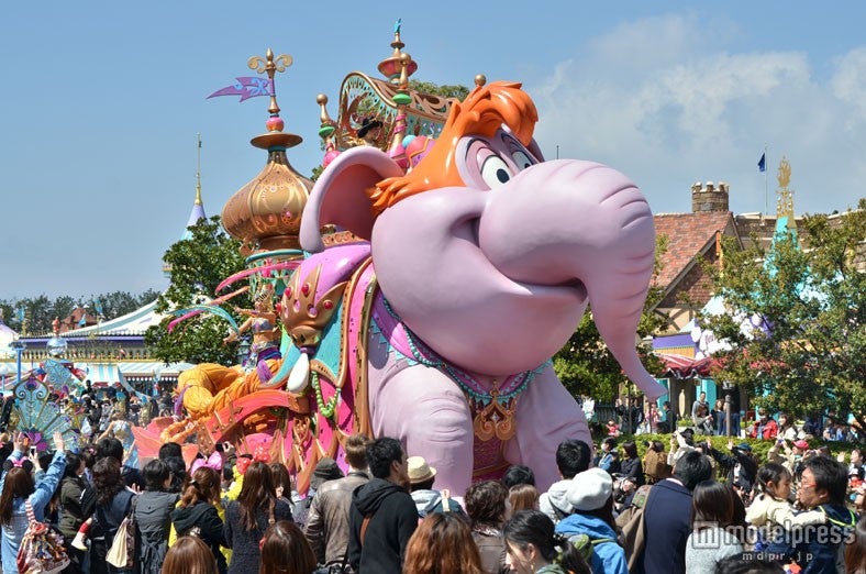 東京ディズニーリゾート30周年パレードがスタート／「ハピネス・イズ・ヒア」パレード公開