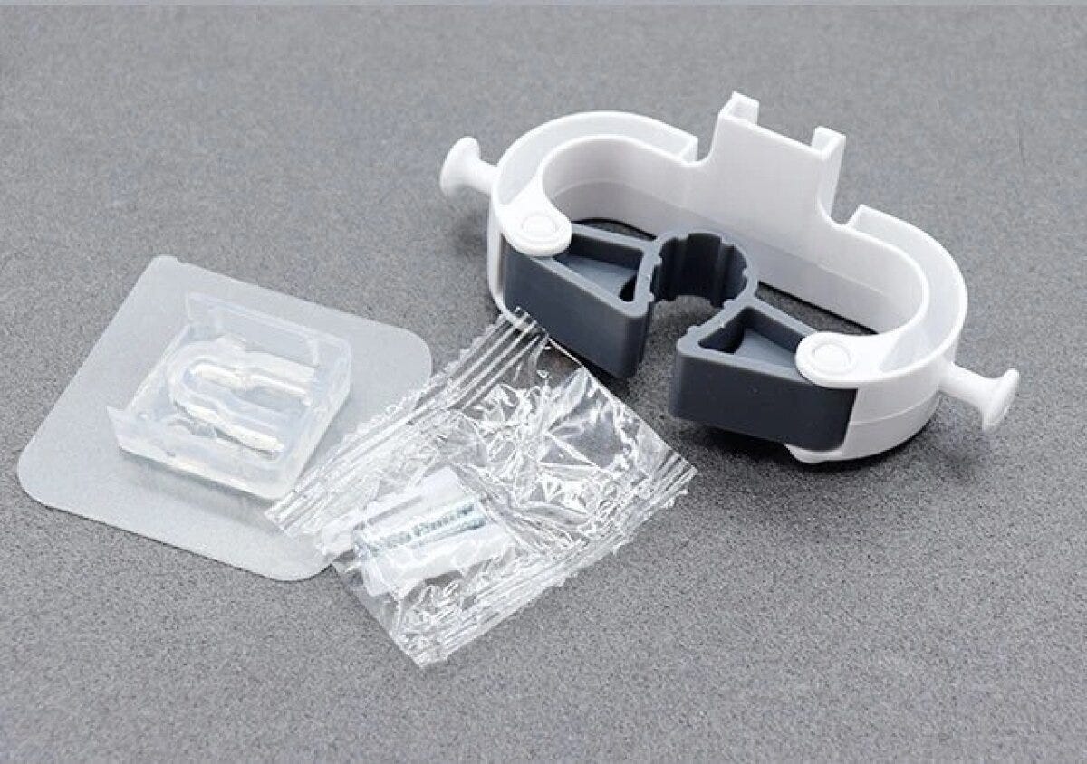 ダイソー　モップホルダー