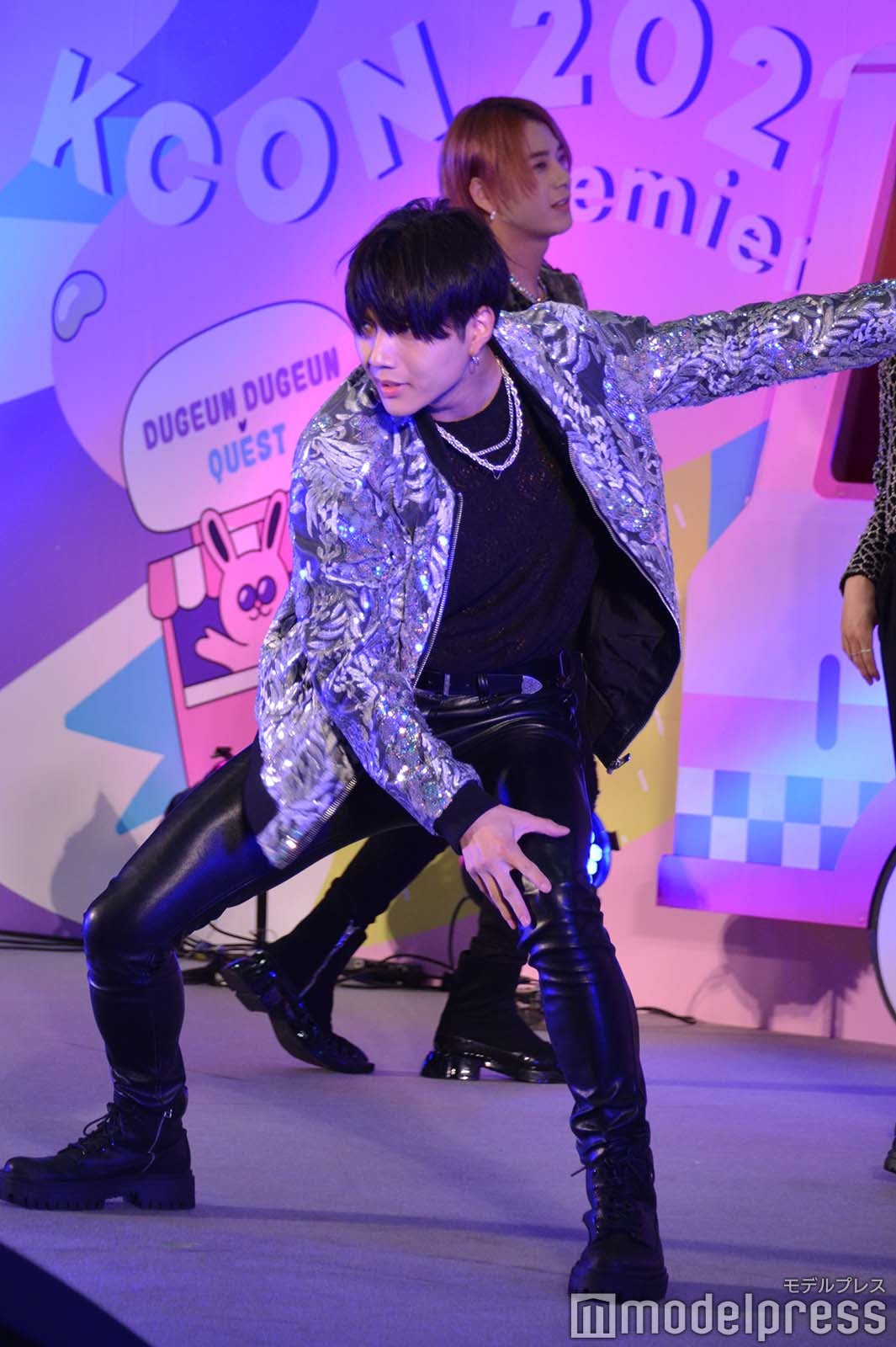 リレーダンスで踊る中川勝就 （C）モデルプレス