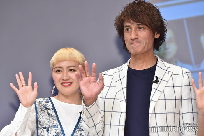 丸山桂里奈、本並健治氏(C)モデルプレス