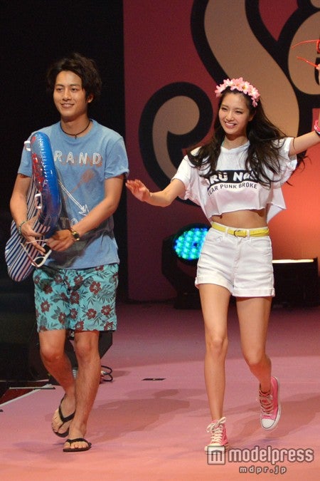 溝端淳平、新川優愛