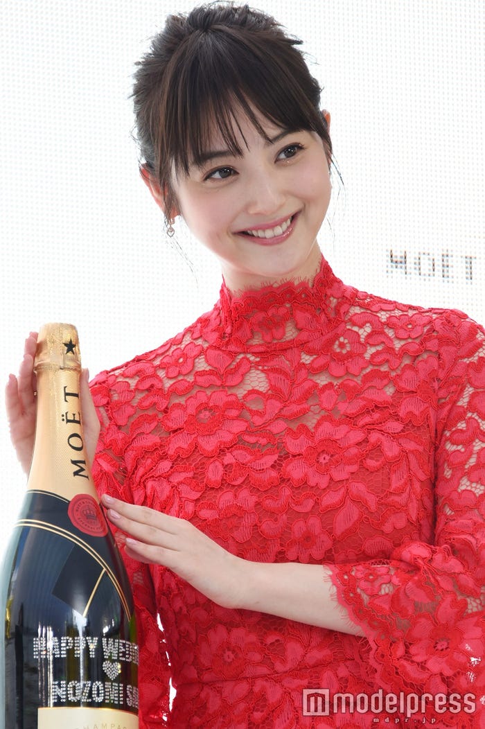 佐々木希(C)モデルプレス