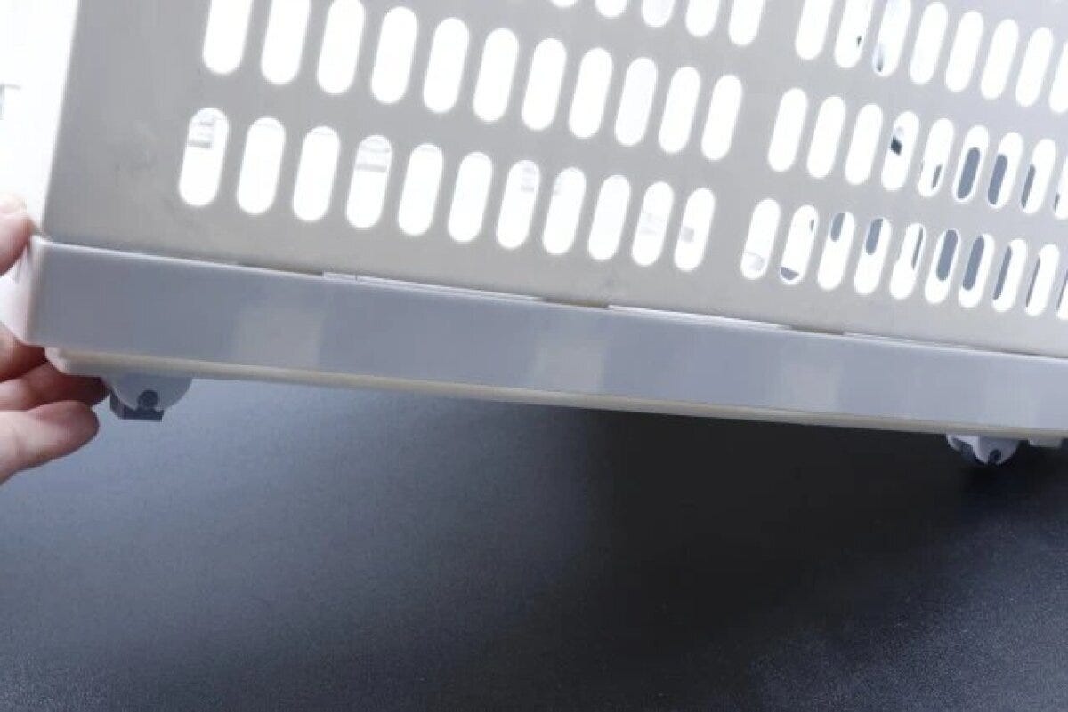 ダイソー　ピタッとキャスター＆ストッパー