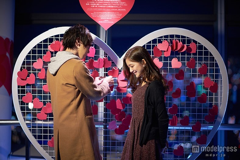 2人の恋の誓いや願いをハートに込める「TOGETHER WITH YOU」