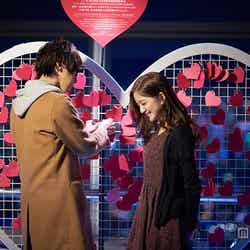 2人の恋の誓いや願いをハートに込める「TOGETHER WITH YOU」