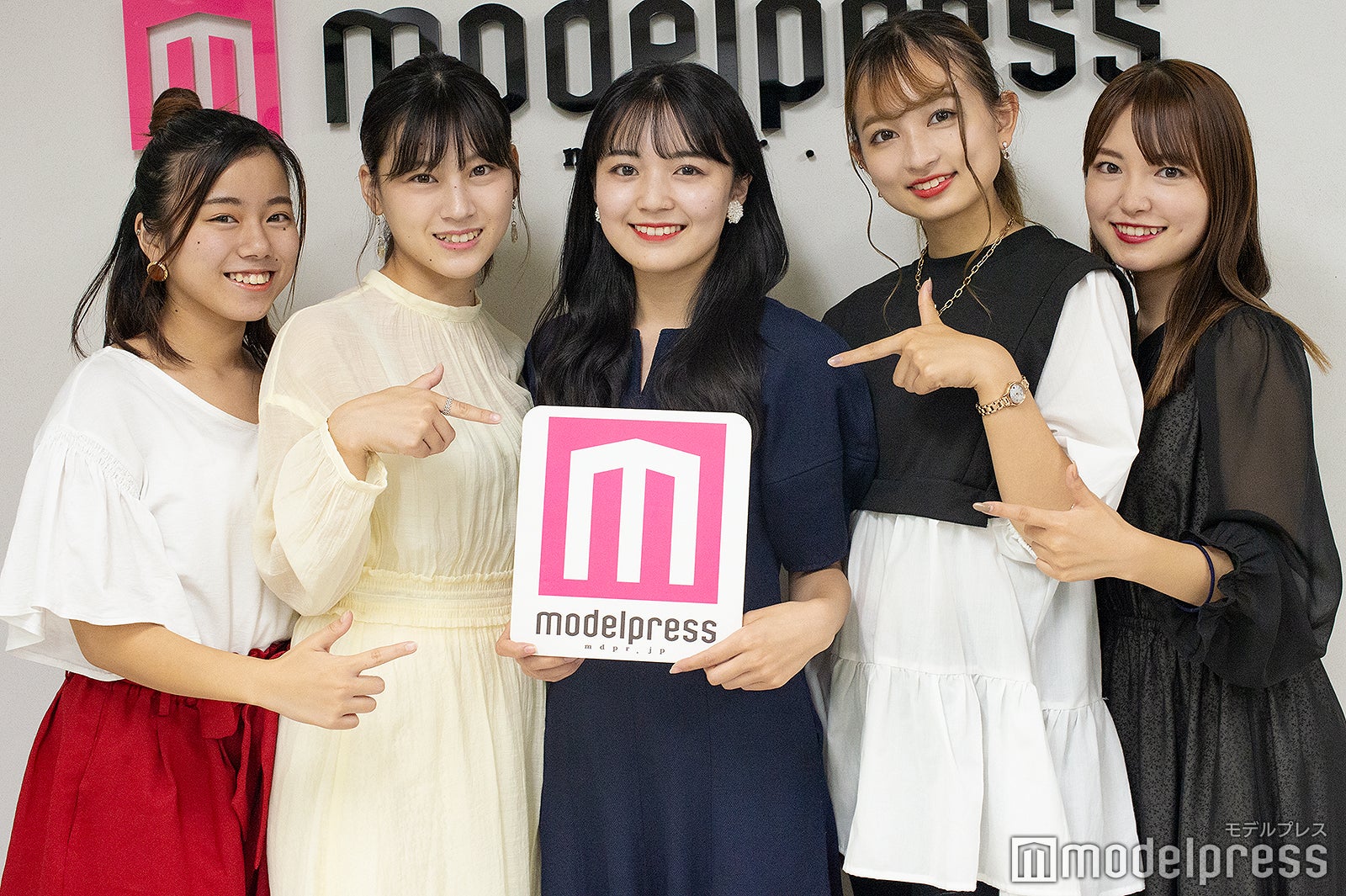 大野夢月さん、田中晴菜さん、北野百笑さん、五十子萌乃さん、松本華さん／「Ms. YNU Contest 2021」ファイナリスト（C）モデルプレス