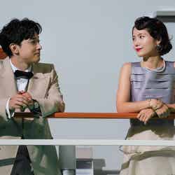 （左から）吉沢亮、宮崎あおい（C）Netflix映画「クレイジークルーズ」／11月16日（木）よりNetflixにて世界独占配信