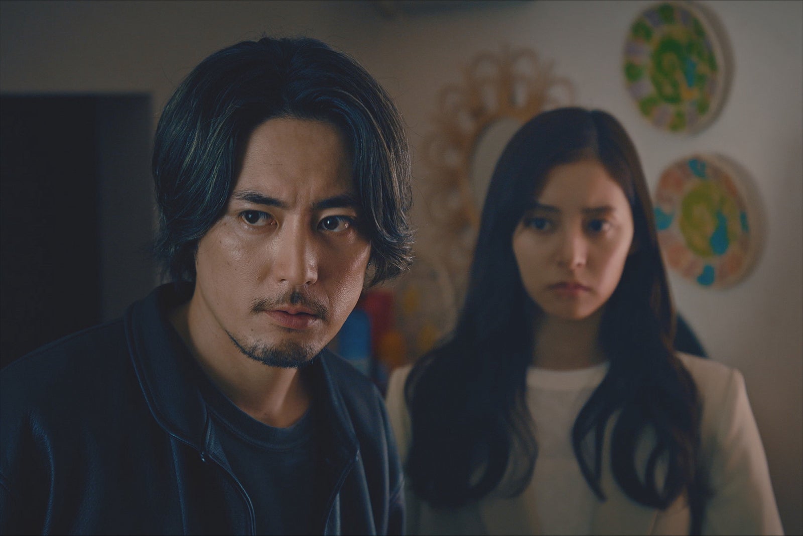 「良いこと悪いこと」第4話のキーワードは“記憶” 発言の食い違い・忘れられた7人目の映り込み「怪しくなってきた」「歌詞とリンクしすぎ」