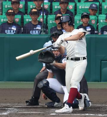 大阪桐蔭 おかわりジュニアが甲子園初スタメン初打席で初安打 特大ファウルにどよめきも