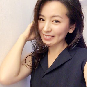 バスト美容家・女性ホルモン美容家 中村 ひろ美