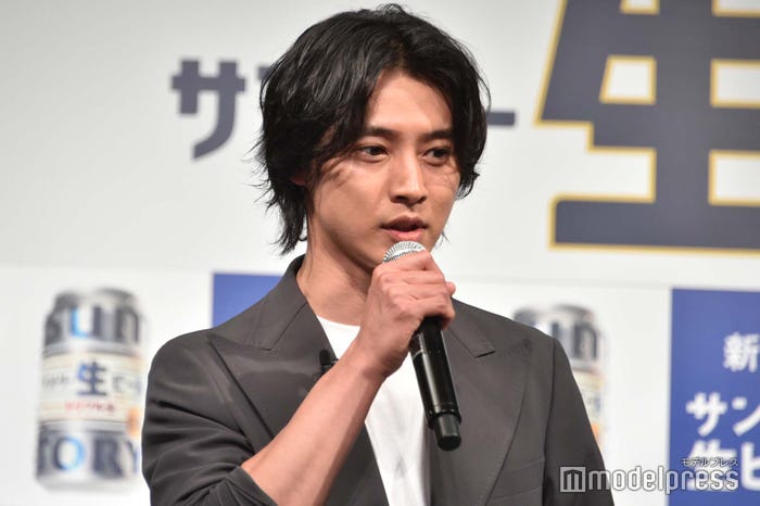 山崎賢人 (C)モデルプレス