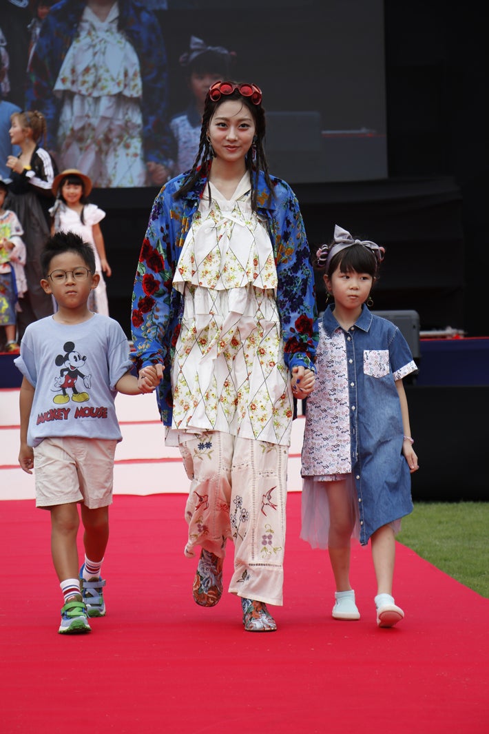 「さばえSDGsコレクション produced by TGC」（提供写真）