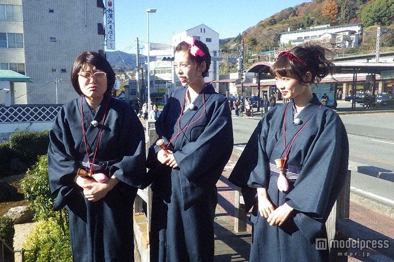 坂口杏里、バイきんぐ小峠英二は「甘えてくる」　湯河原温泉で恋愛トーク