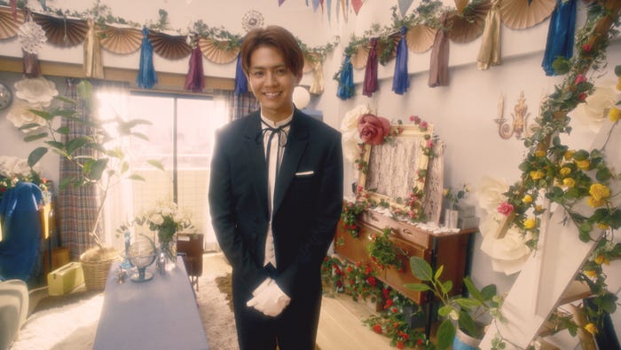 新CM「彼氏が執事に」編より (提供写真)