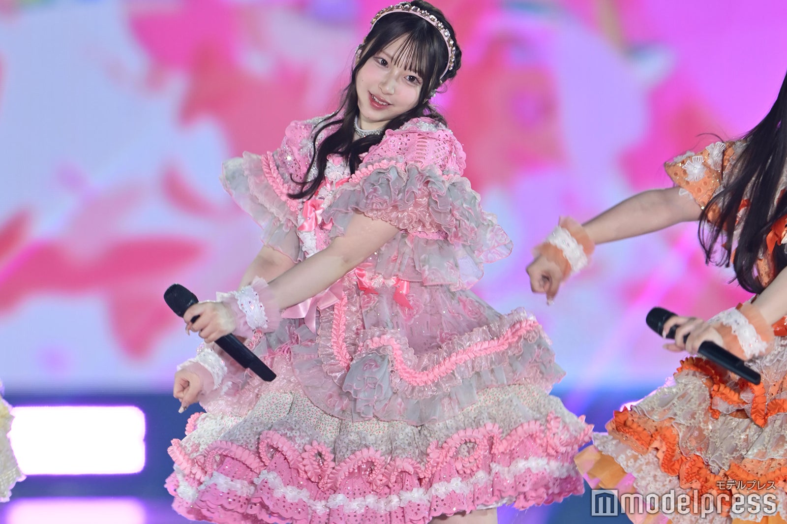 （C）モデルプレス