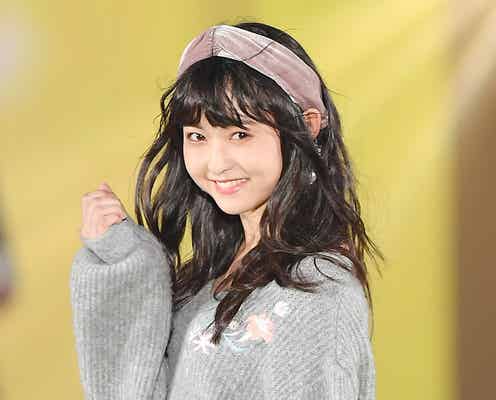 乃木坂46伊藤万理華、萌え袖でモテオーラ全開 初ランウェイに歓声響く<GirlsAward 2016 A/W>