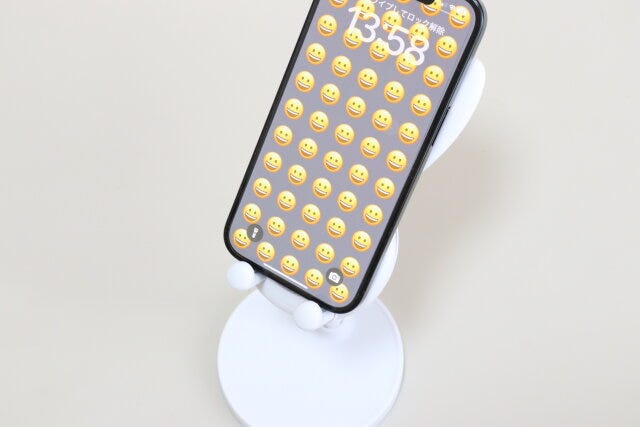 伸縮式スマホスタンドラビット　縦向き