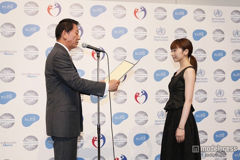 肝炎対策特別大使に任命された持田香織