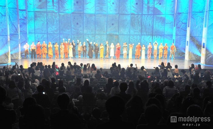 初日公演カーテンコール