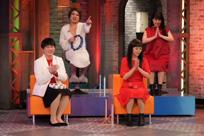 (左上から時計回り)松尾駿、丸山礼、みかん、Mr.シャチホコ(C)フジテレビ