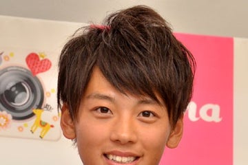 松坂桃李似19歳イケメンが Mina 初の男性専属モデルに決定 モデルプレス