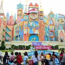 イッツ・ア・スモールワールド“ベリーメリーホリデー”