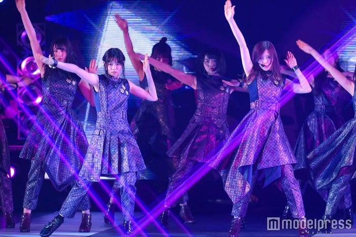 乃木坂46(C)モデルプレス