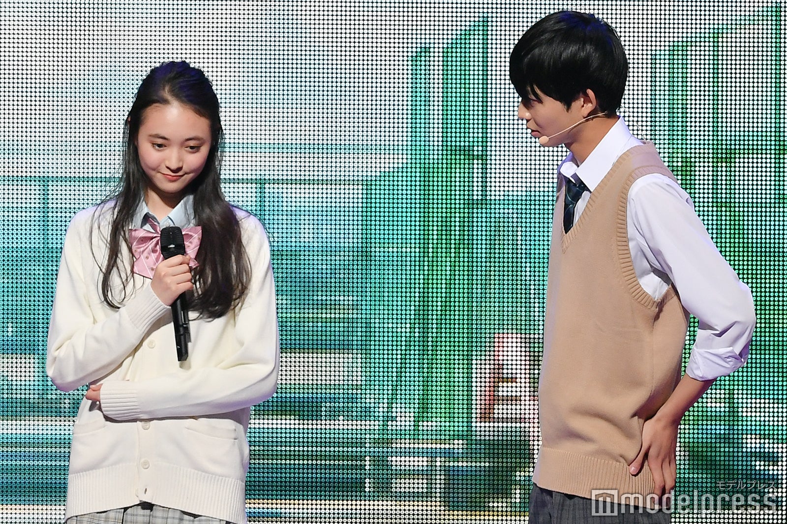 宮野陽名、鈴木仁（C）モデルプレス