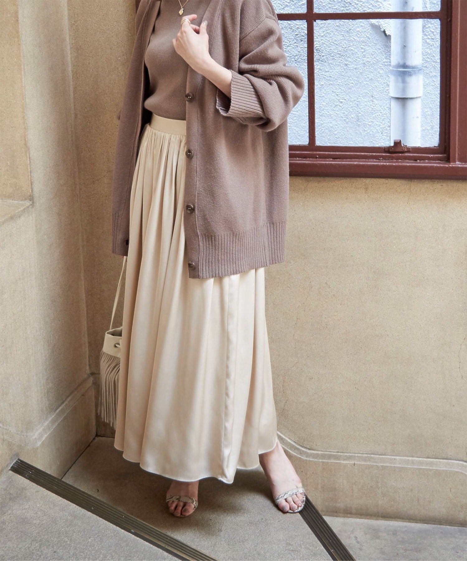 デートにも仕事にも着回せる 大人可愛い プチプラ アイテム4選 モデルプレス