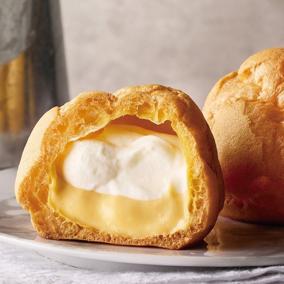 シャトレーゼ ダブルシュークリーム シャトレーゼ ダブルシュークリーム