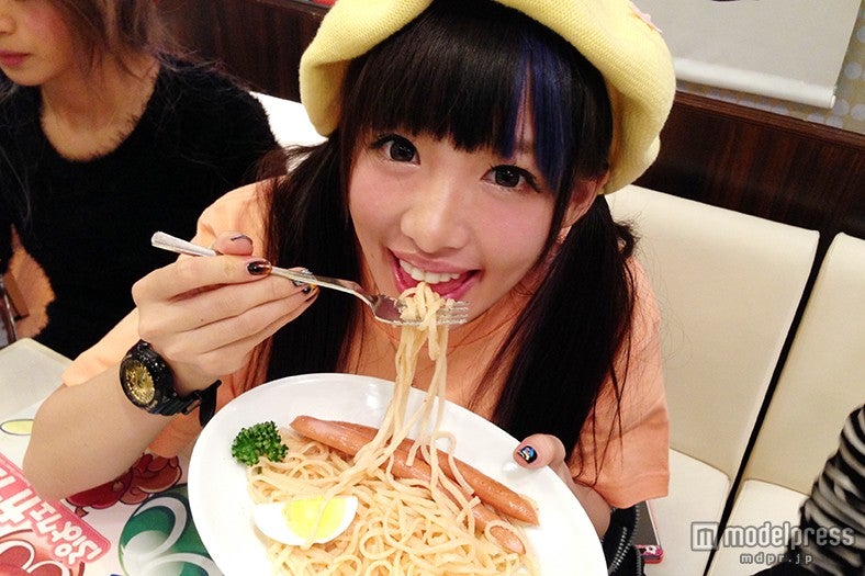 「Popteen」ぴかりん、まあぴぴ、みにゃとっちが“ぷよクエカフェ”に来店