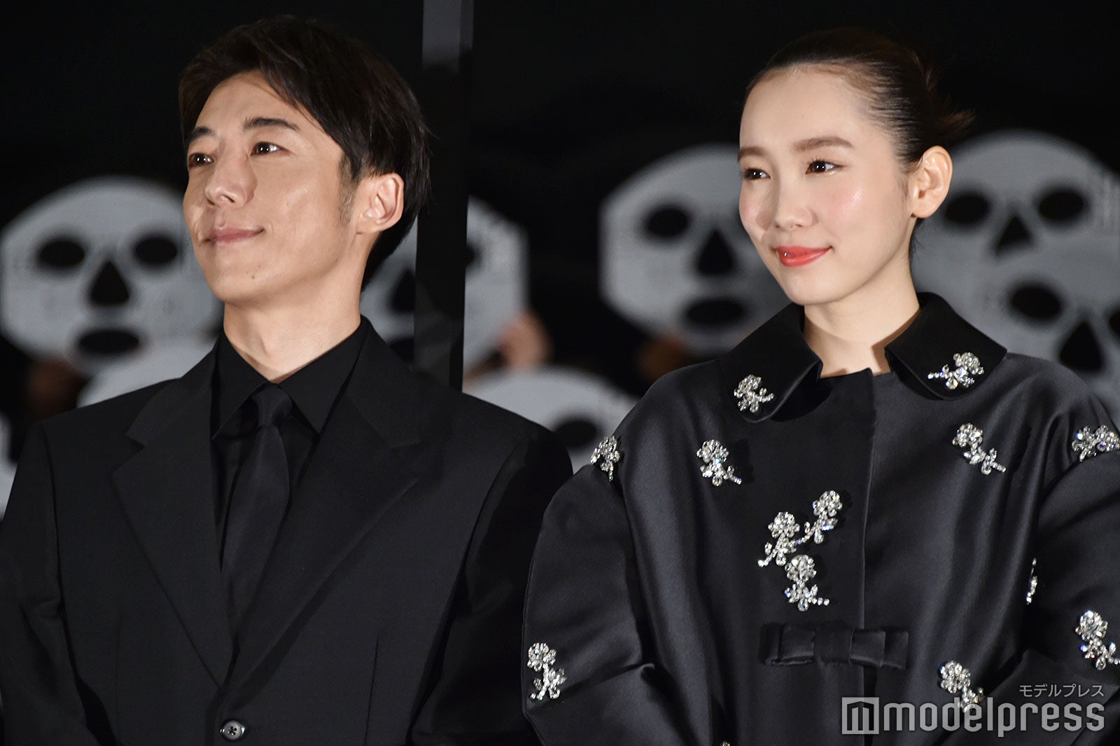 高橋一生、飯豊まりえ（C）モデルプレス