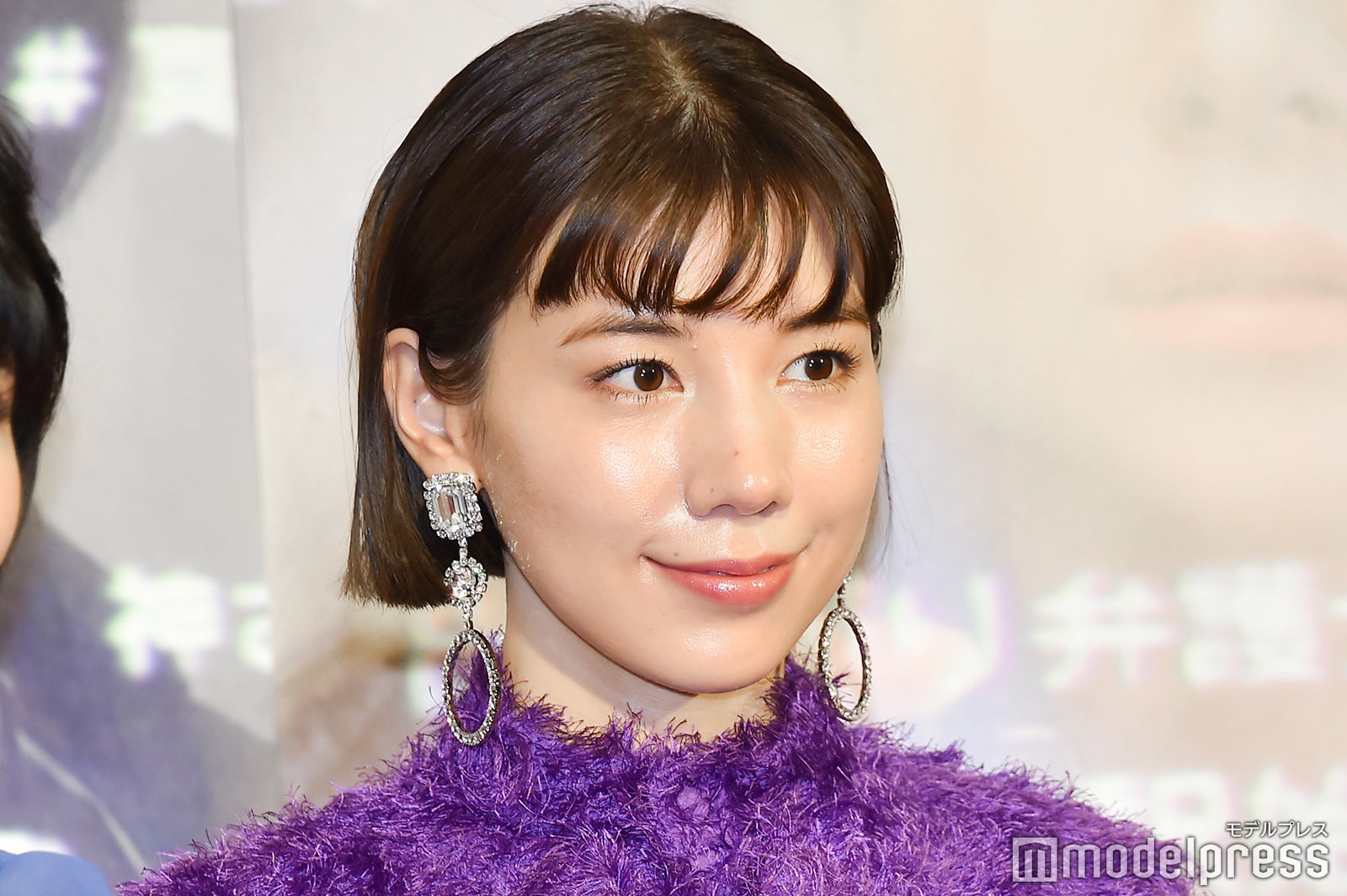 仲里依紗、驚きの初体験語る「家に帰って水風呂に入った」＜炎上弁護人＞