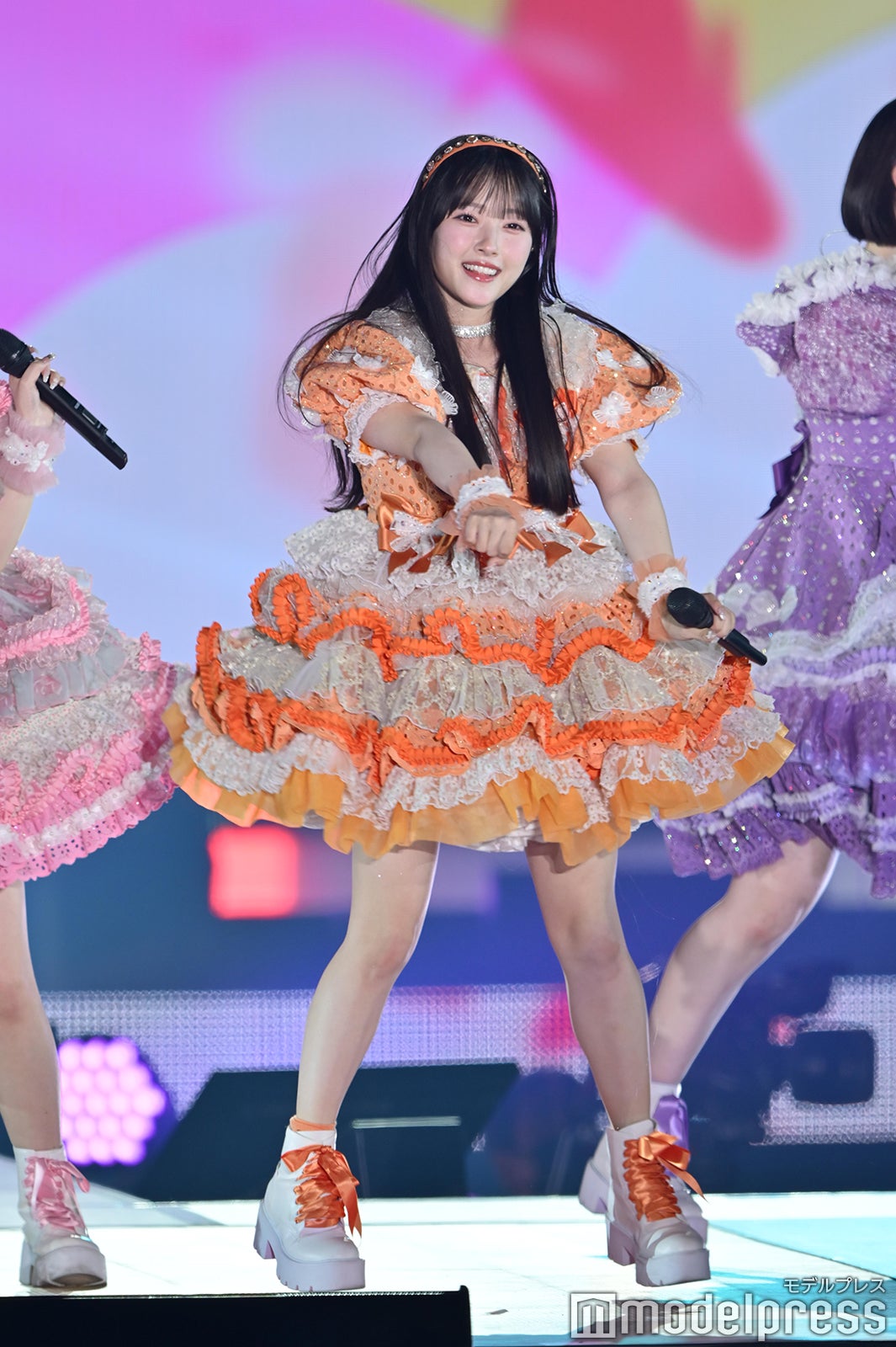 （C）モデルプレス