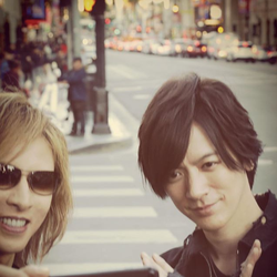 YOSHIKI、DAIGOと仲良し自撮り姿に「兄弟?」「イケメンが2人」の声
