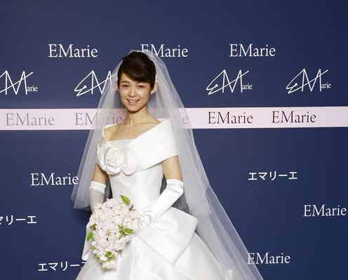 藤澤恵麻が挙式 純白ウエディングドレス姿披露