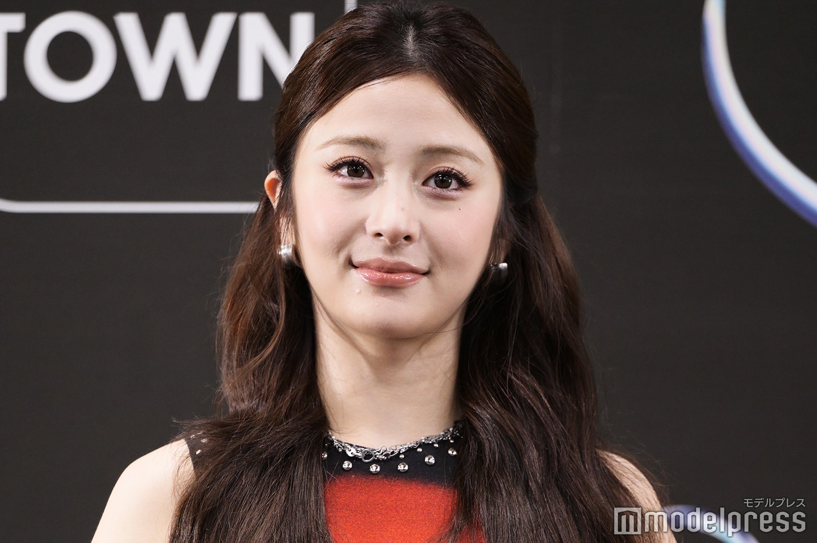 HUH YUNJIN（ホ・ユンジン）（C）モデルプレス