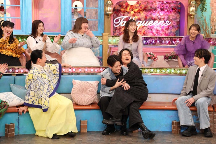 (上段左から)ゆめっち、福田麻貴、かなで、藤田ニコル、若槻千夏 (下段左から)いとうあさこ、宮近海斗、松田元太、松倉海斗(C)フジテレビ