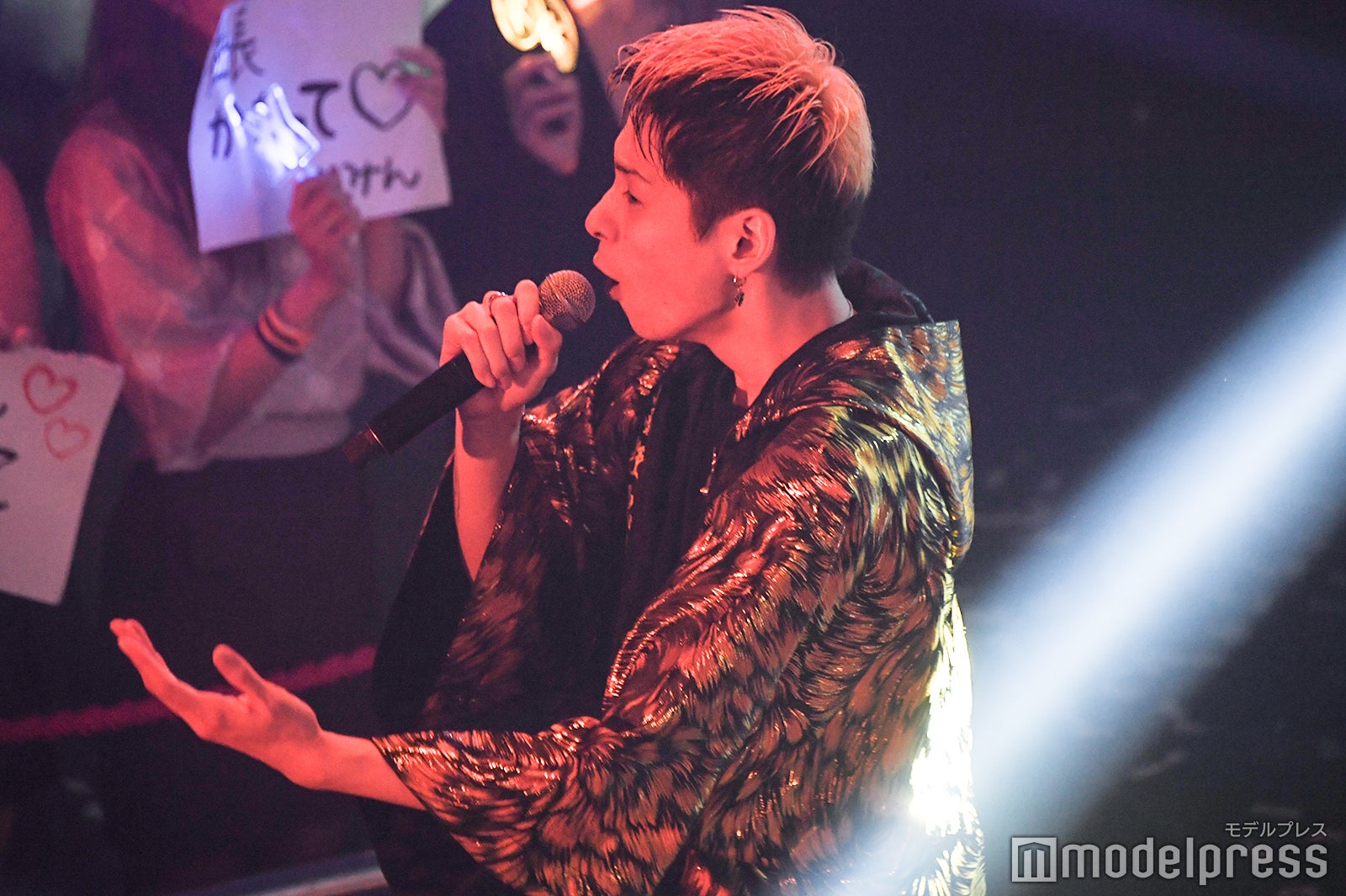 DJ脇 「レペゼン恐怖のカウントダウンライブ ～ガチで生配信～」（C）モデルプレス