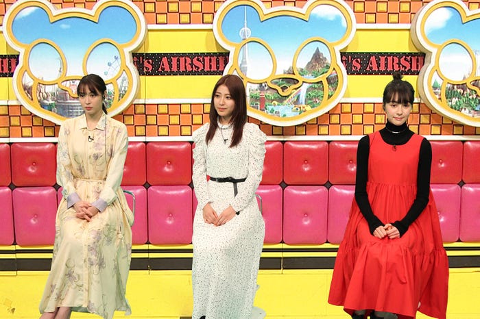 広瀬アリス、瀧本美織、安藤ニコ(C)フジテレビ
