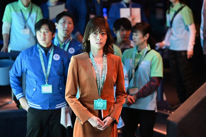 明日海りお/「DCU」第6話より(C)TBS