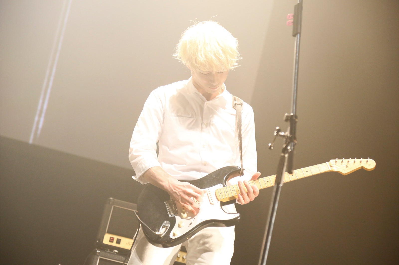 坂口健太郎（C）2017「君と100回目の恋」製作委員会